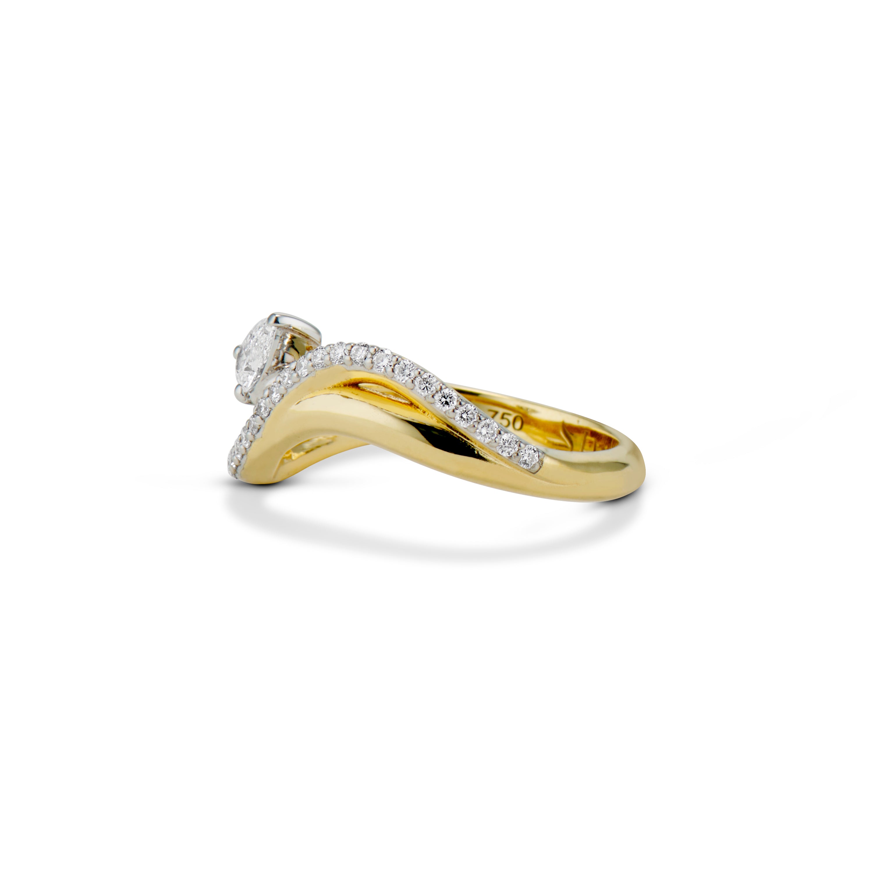 Wave Floating Pear Ring